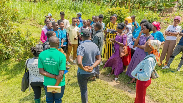 Youth Engagement in Lake Kivu Biodiversity Monitoring through Citizen Science